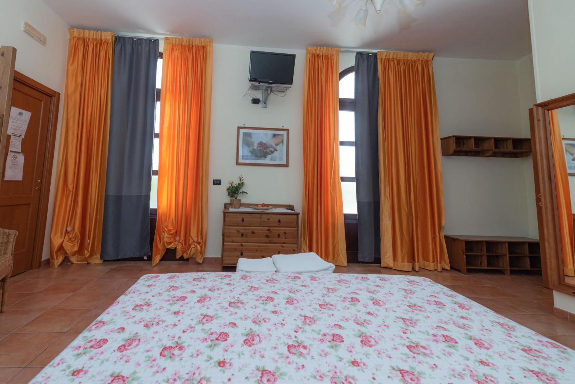פלאג'אנו Agriturismo Fiori D'Arancio מראה חיצוני תמונה