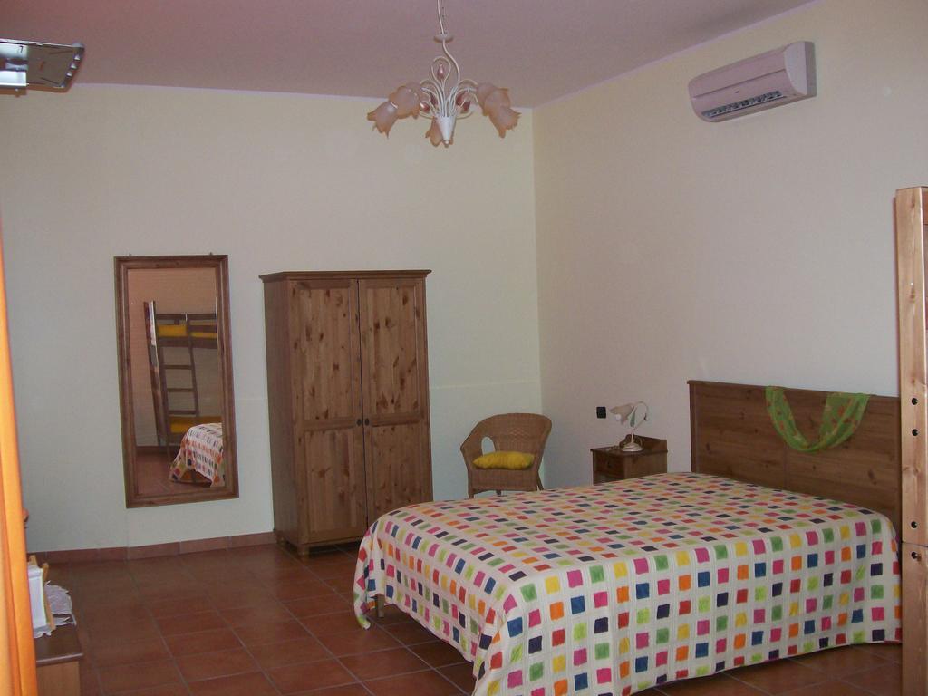 פלאג'אנו Agriturismo Fiori D'Arancio חדר תמונה